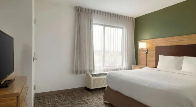 Двухместный люкс TownePlace Suites by Marriott Alexandria