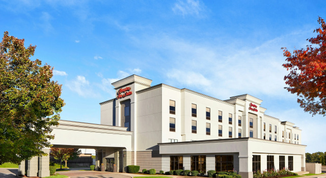 Hampton Inn & Suites West Haven, จอง โรงแรม นิวเฮเวน Connecticut