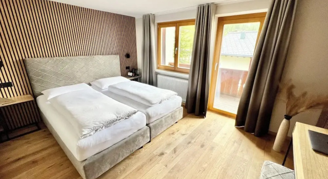 Двухместный номер Comfort с видом на горы Haus Schrofenstein