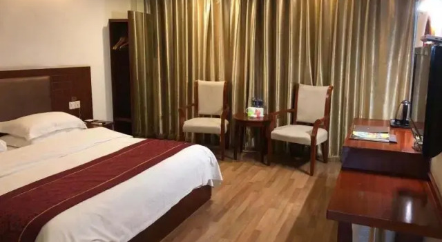 Двухместный номер Standard GreenTree Inn Yangzhou Gaoyou Municipal Government Business Hotel