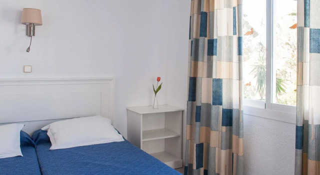 Universal Aparthotel Elisa