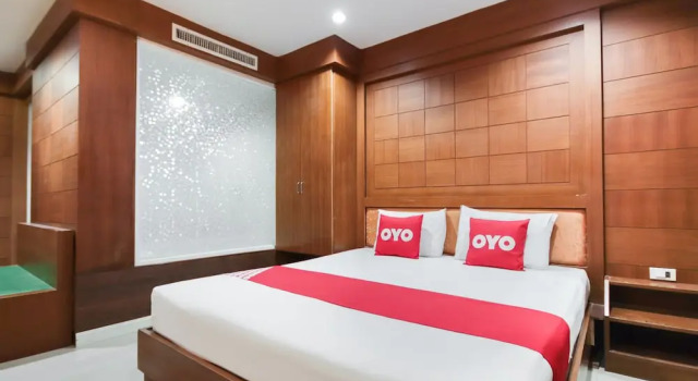 Номер Premier OYO 1172 Goodnight Resort