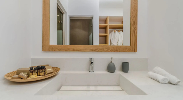 Люкс Symphony Suites Santorini