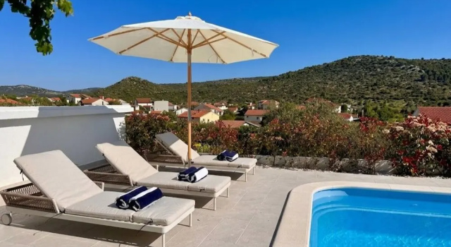 Mediterranean Dream Villa With Pool