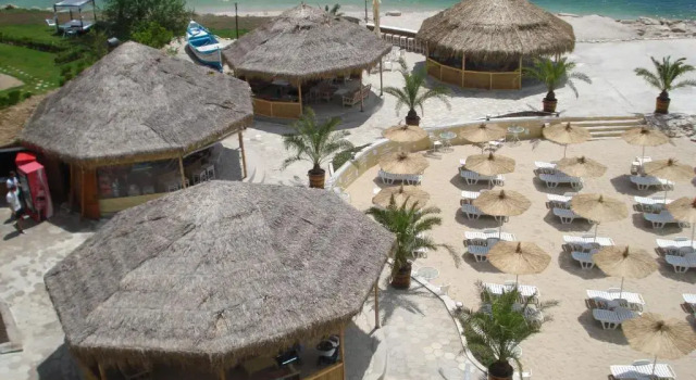 Двухместный номер Standard с балконом и с частичным видом на море Royal Bay Resort & Aqua Park