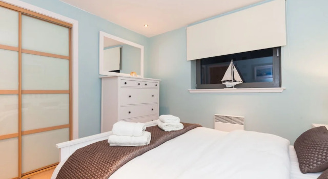 Modern Two Bedroom Apartment, Boek Appartement Hotels in Edinburgh met parkeren, Parkeren