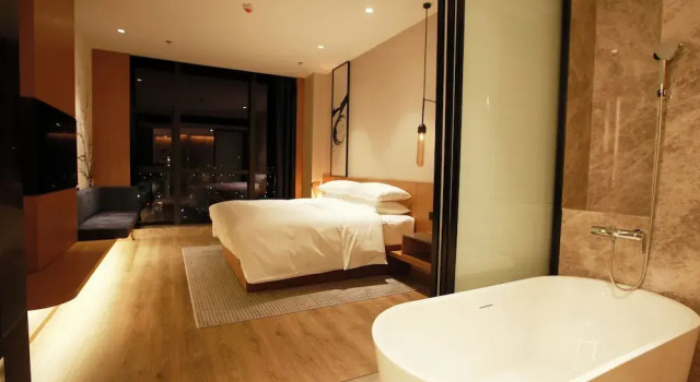 Двухместный люкс с видом на город Fairfield by Marriott Zibo