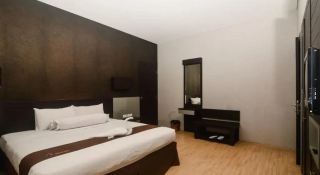 Premium Villa Batu Suki Resort and Hotel