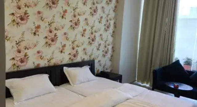 Hotel Vrindavan, Забронировать Отель Султанпур штат Уттар-Прадеш