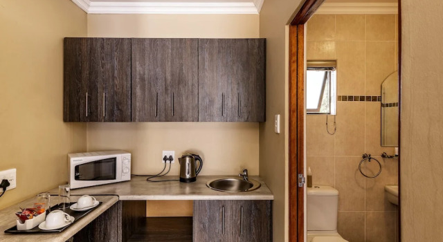Пятиместный люкс Standard Kuruman Inn