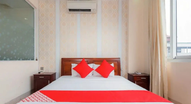 Oyo 449 Thang Nga Hotel, Забронировать Отель Отели Long Bien с парковкой, Парковка