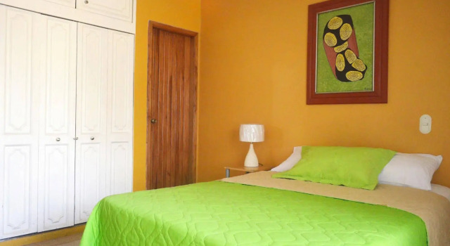 North Star Hostal Guayaquil, Book Hotel Hotels in Guayas with Breakfast, Breakfasts