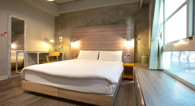 Tomer Hostel