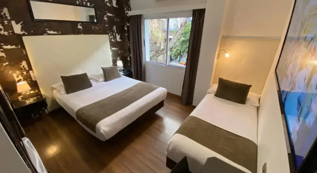 Трёхместный номер Standard Hotel Alvear
