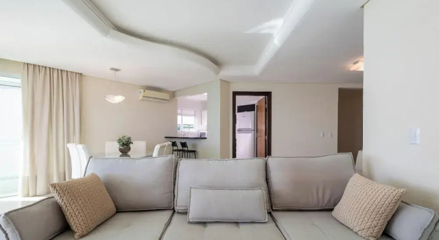 Apt w/ Gourmet Balcony Oceanfront Rkr0502, Забронировать Апартаменты/квартира Итапема Санта-Катарина