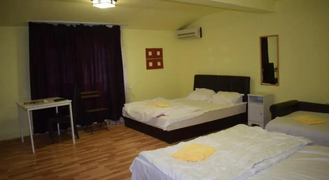 Fata verde - La Padure, Rezervasyon Otel Teleorman ucuz oteller