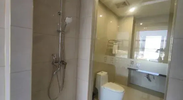 Люкс Holiday Inn Liaohai