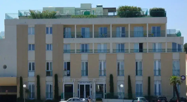 Apts Residence Inter Hotel Sea Side Park Villeneuv