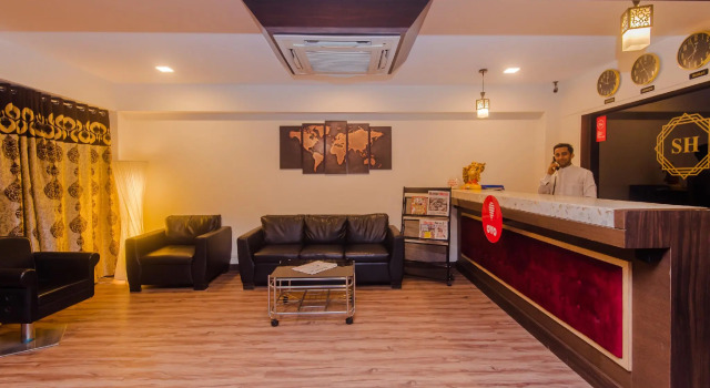 OYO 10354 Hotel Shantidoot, Забронировать Отель Отели штата Махараштры 3 звезды, 3*