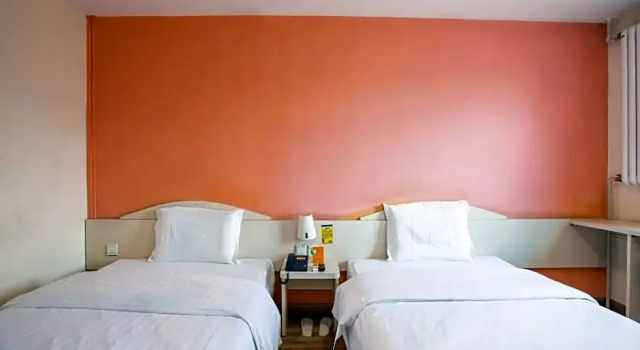 Двухместный номер Business 7 Days Inn Beijing Dinghui Temple Wuluju Branch