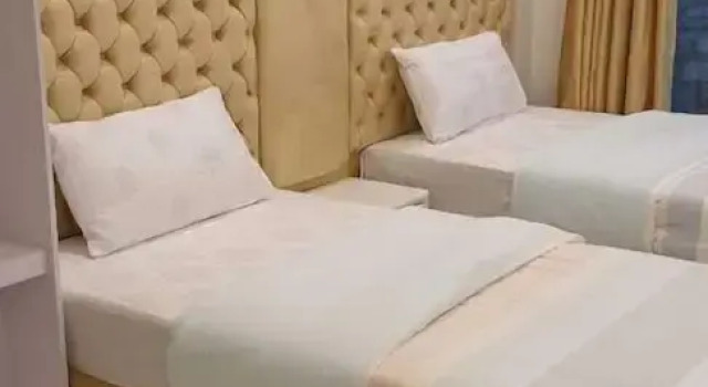 Orangeloft Kalabagh, Rezerwuj Hotel Hotele w Punjab Region z parkingiem, Parking