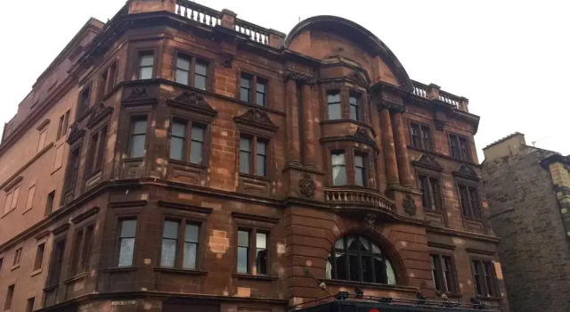 Cosy 2 Bedroom Apartment in Edinburgh, Забронировать Апартаменты/квартира Мерчистон Эдинбург, рядом с Национальный музей Шотландии