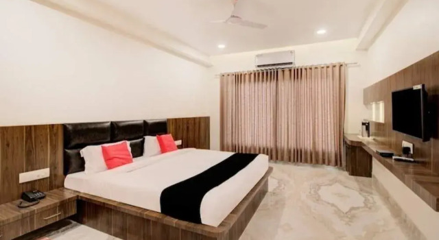 Hotel Krishna Raj, Забронировать Отель Отели штата Раджастхана 3 звезды, 3*