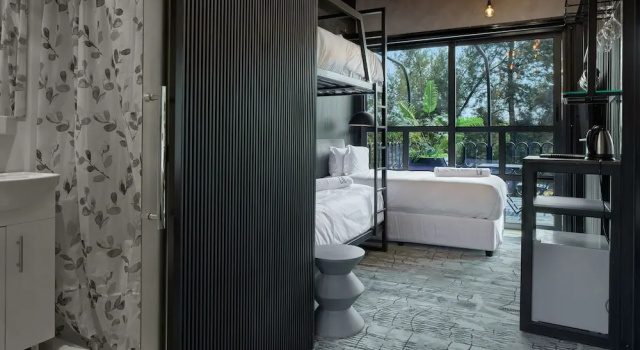 Camera quadrupla Superior con balcone Cargo88 Hotel