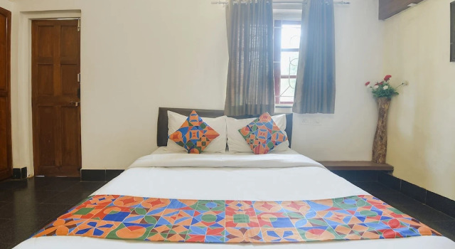 Royal Baga Residency