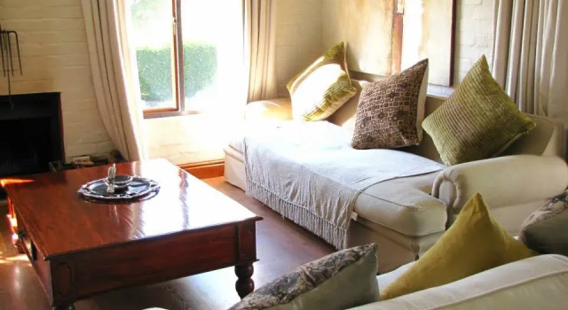 The Residence  Cottage At Haskell Vineyards, Book Feriehus Lynedoch Western Cape
