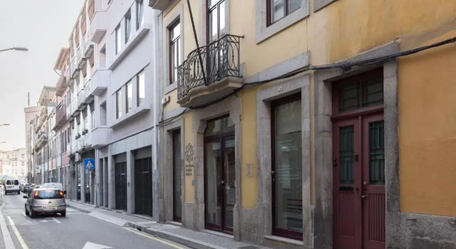 1BR Apartment near Metro in Porto by GuestReady, Rezerwuj Apartament Bonfim 
