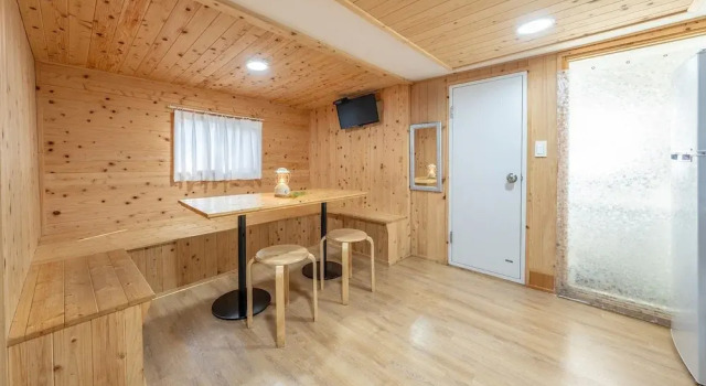 Номер Deluxe с 2 комнатами с балконом Chuncheon Free People's Caravan Pension