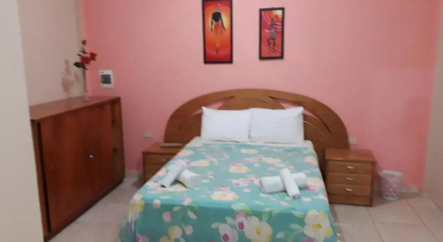 Palmas Park Hotel y Restaurant, Book Hotel Hotels in Bella Vista with Parking, Parking