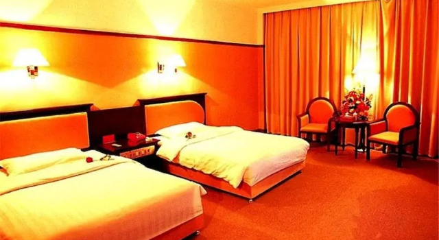 Public Garden Hotel - Panjin, Foglalás Szálloda Panjin Liaoning