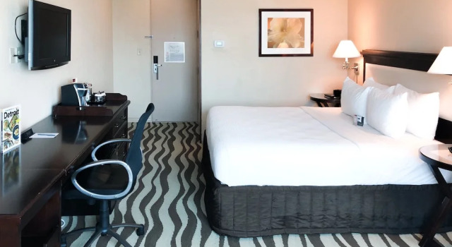 Двухместный номер Deluxe с видом на реку Fort Pontchartrain Detroit, a Wyndham Hotel