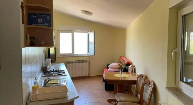 Апартаменты c 1 комнатой с балконом и с видом на море Apartment Luka