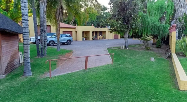 Семейный номер Standard с видом на сад Sunriver Kalahari Lodge Riverside stay in Upington