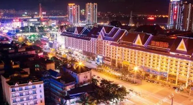 Kham Ta La Hotel, Buchen Sie Hotel Hotels in Yunnan mit Parkplatz, Parkplätze