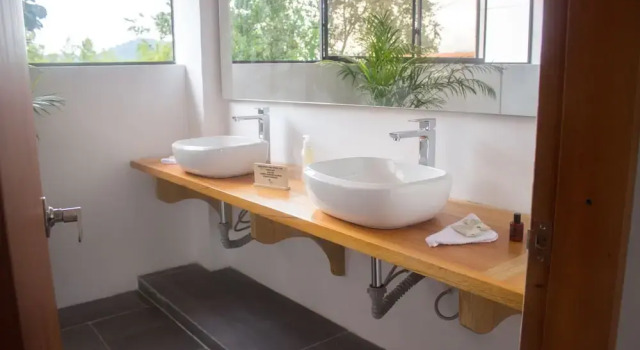 Двухместный люкс Presidential с видом на бассейн Cotinga Hotel Spa