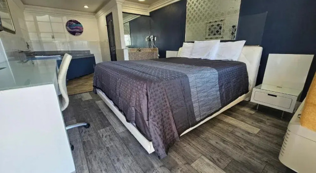 Номер Superior Flamingo Inn