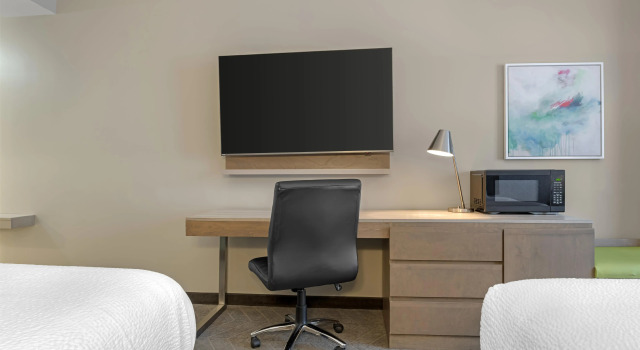 Четырёхместный номер Standard Best Western Plus Dartmouth Hotel & Suites