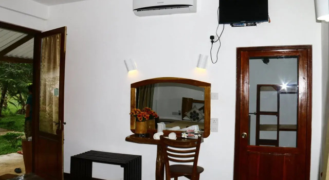 Mihini hotel