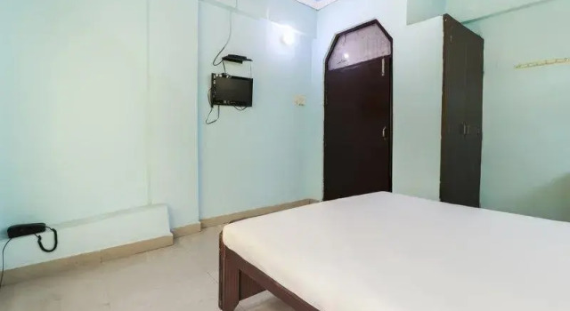 SPOT ON 46219 Satkar Guest House
