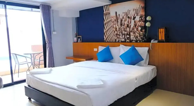 Полулюкс с видом на бассейн Royal Nine Resort Kanchanaburi