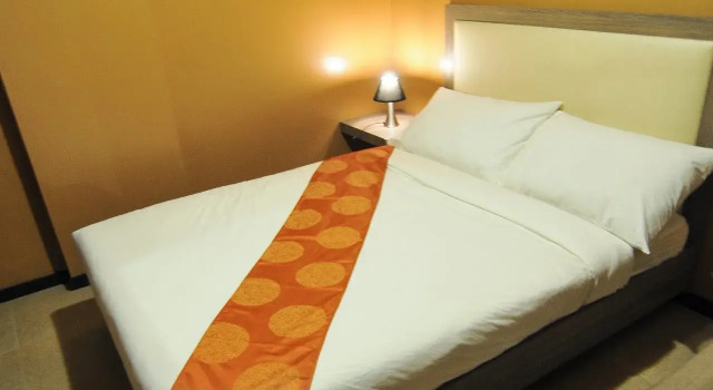 isuites Hotel, Забронировать Отель Кесон-Сити 