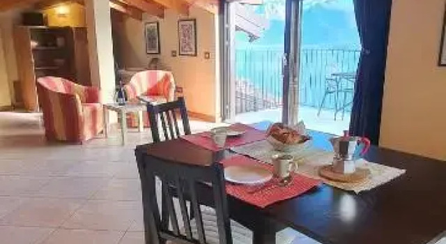 Appartamento Roberta, Boek Appartement Musso Comomeer