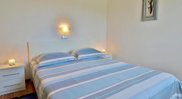 Apartments Eufemija, Prenota Appartamento Hotel a Isole Quarnerine con parcheggio, Parcheggio