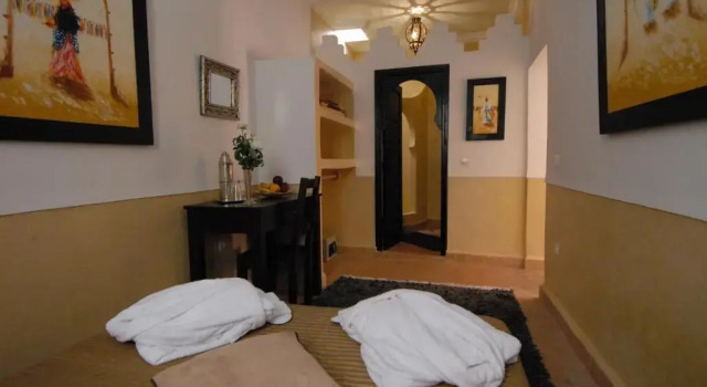 Camera doppia Standard Riad Ajmal