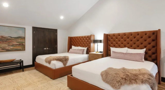 Ski Retreat Hot Tub 2br + Loft 2 Bedroom Condo