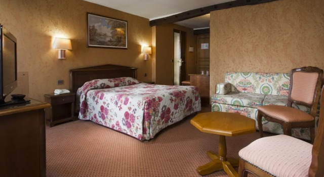 Номер Superior Hotel Meslay Republique